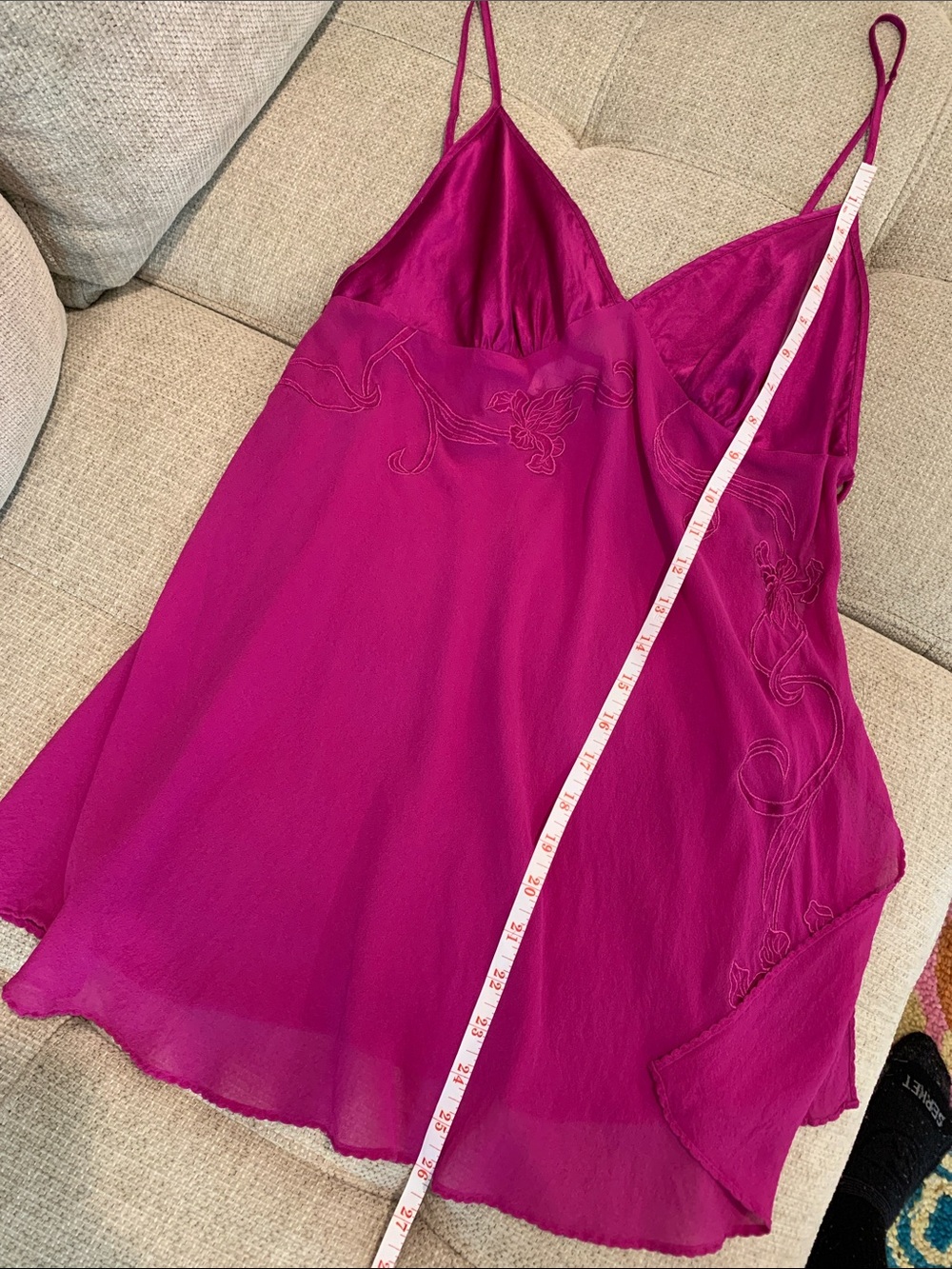 Vintage 100 silk Victoria's Secret Magenta Lace-Accent Slip Chemise/dress - Picture 15 of 16